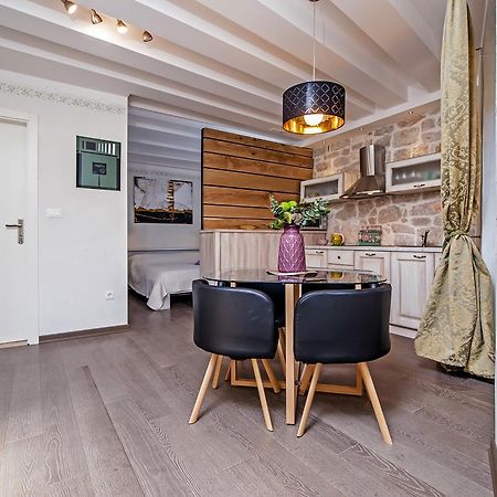 Studio Mc Daire Rovinj Dış mekan fotoğraf
